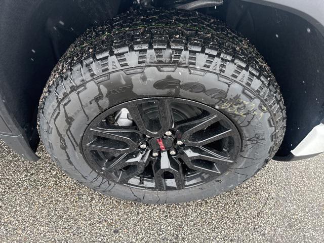 new 2026 GMC Sierra 1500 car, priced at $44,795