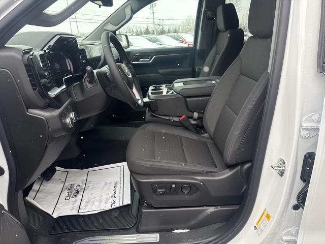 new 2026 GMC Sierra 1500 car, priced at $44,795