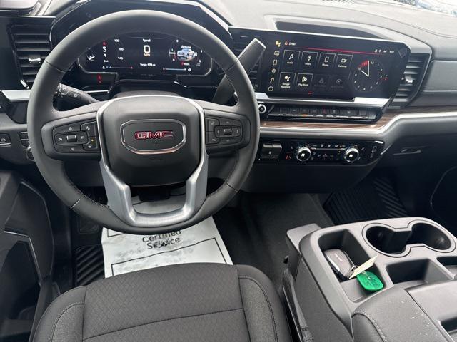 new 2026 GMC Sierra 1500 car, priced at $44,795