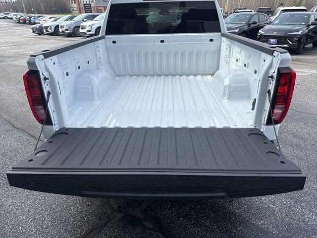 new 2026 GMC Sierra 1500 car, priced at $48,295
