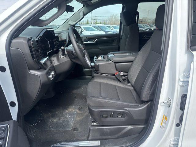new 2026 GMC Sierra 1500 car, priced at $48,295