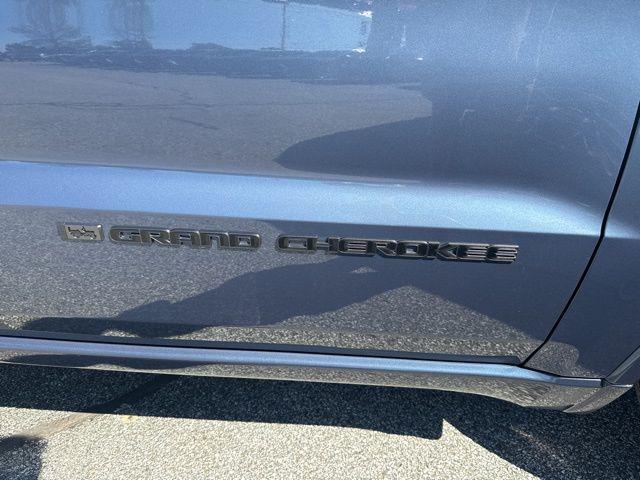 used 2021 Jeep Grand Cherokee car, priced at $23,798