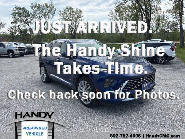 used 2024 Buick Envision car, priced at $36,000