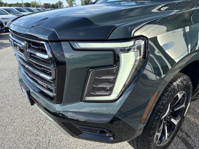 used 2025 GMC Yukon XL car, priced at $76,997