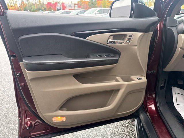 used 2018 Honda Pilot car, priced at $21,748