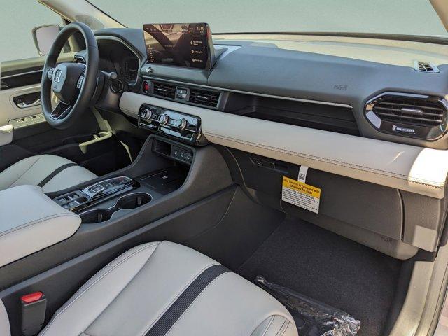 new 2026 Honda Pilot car, priced at $43,545