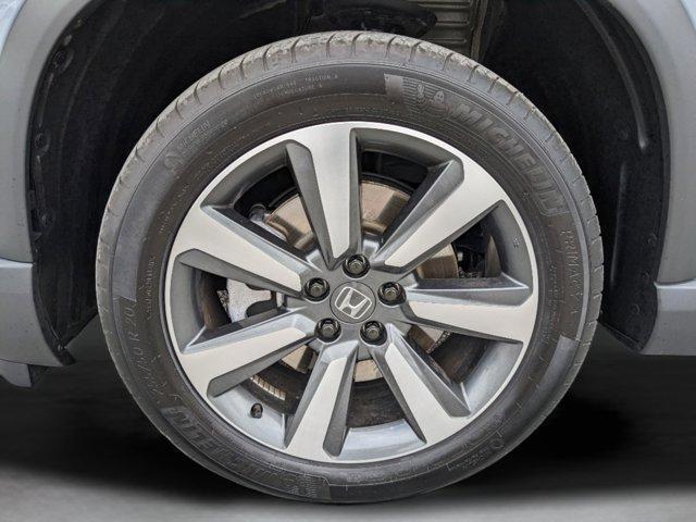 used 2025 Honda Pilot car, priced at $41,396