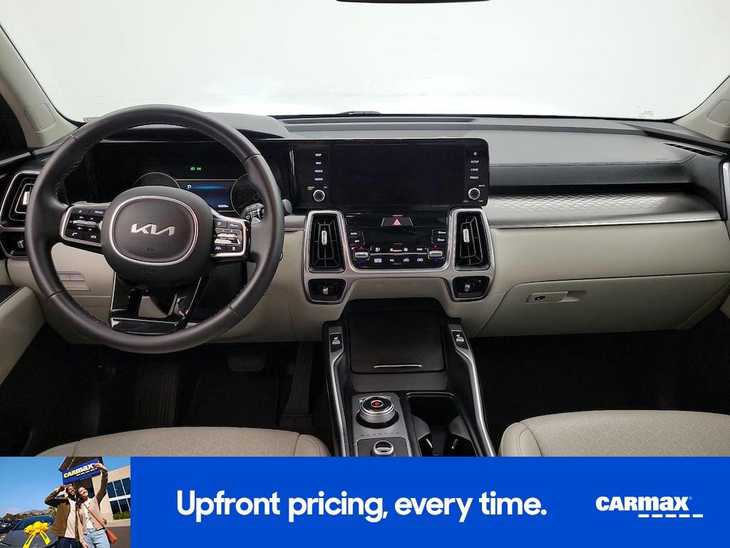 used 2023 Kia Sorento Hybrid car, priced at $25,998