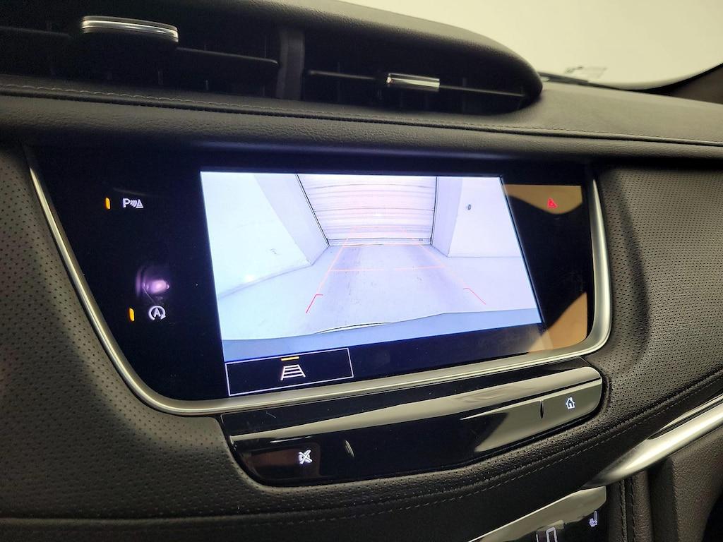 used 2025 Cadillac XT5 car, priced at $33,998