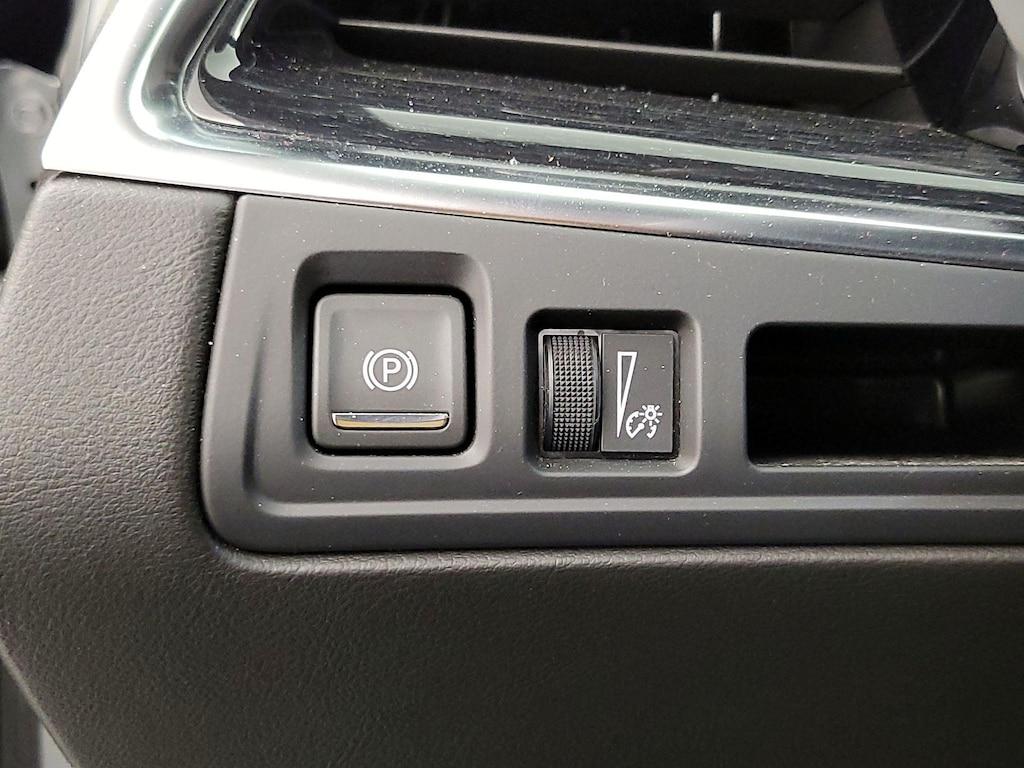 used 2025 Cadillac XT5 car, priced at $35,998