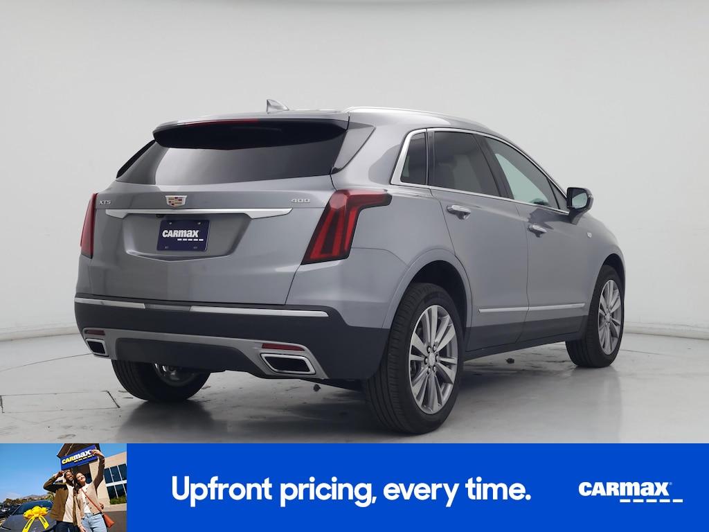 used 2025 Cadillac XT5 car, priced at $35,998