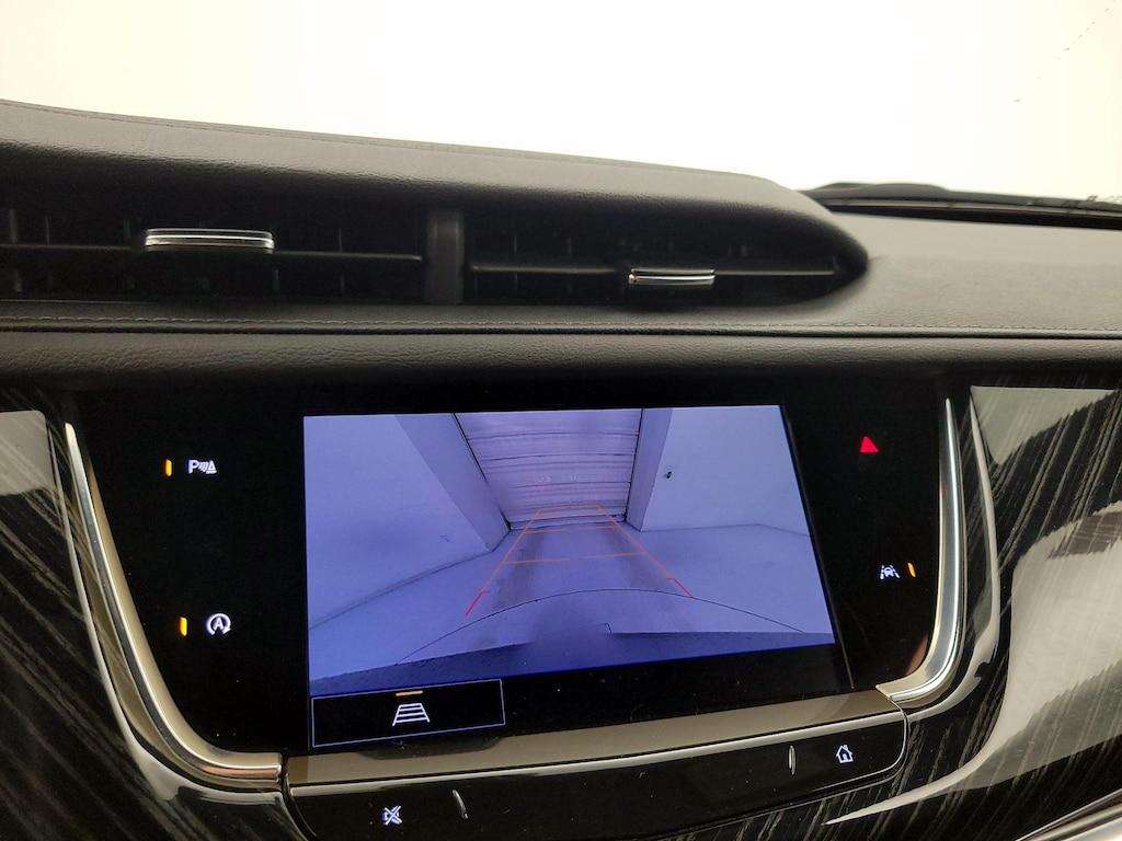 used 2025 Cadillac XT6 car, priced at $36,998