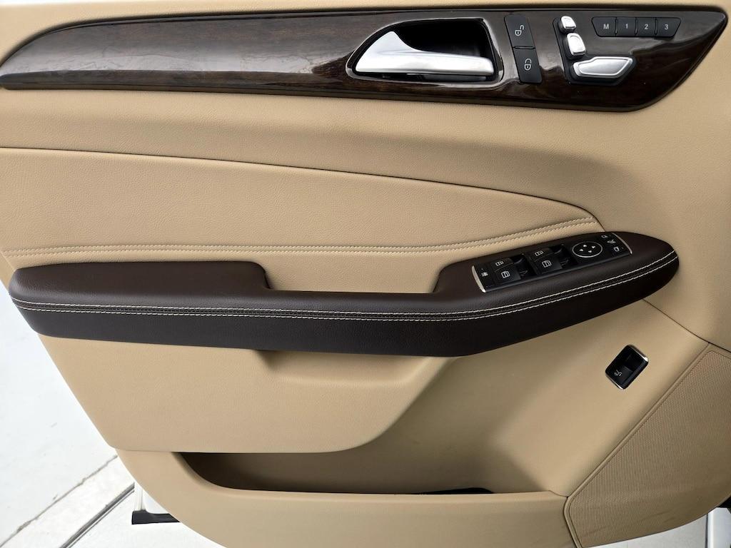 used 2019 Mercedes-Benz GLE 400 car, priced at $22,998