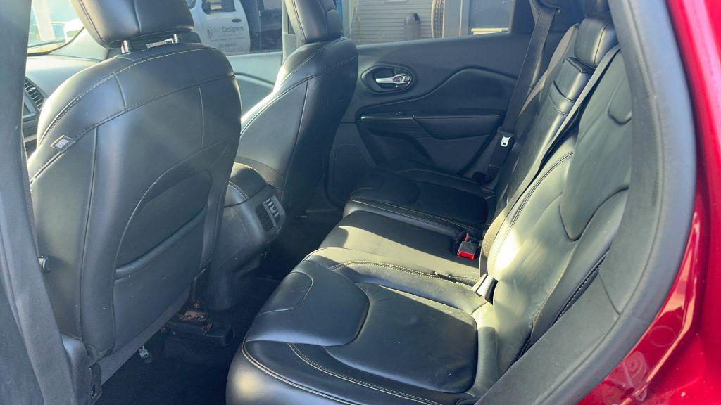 used 2016 Jeep Cherokee car, priced at $2,995