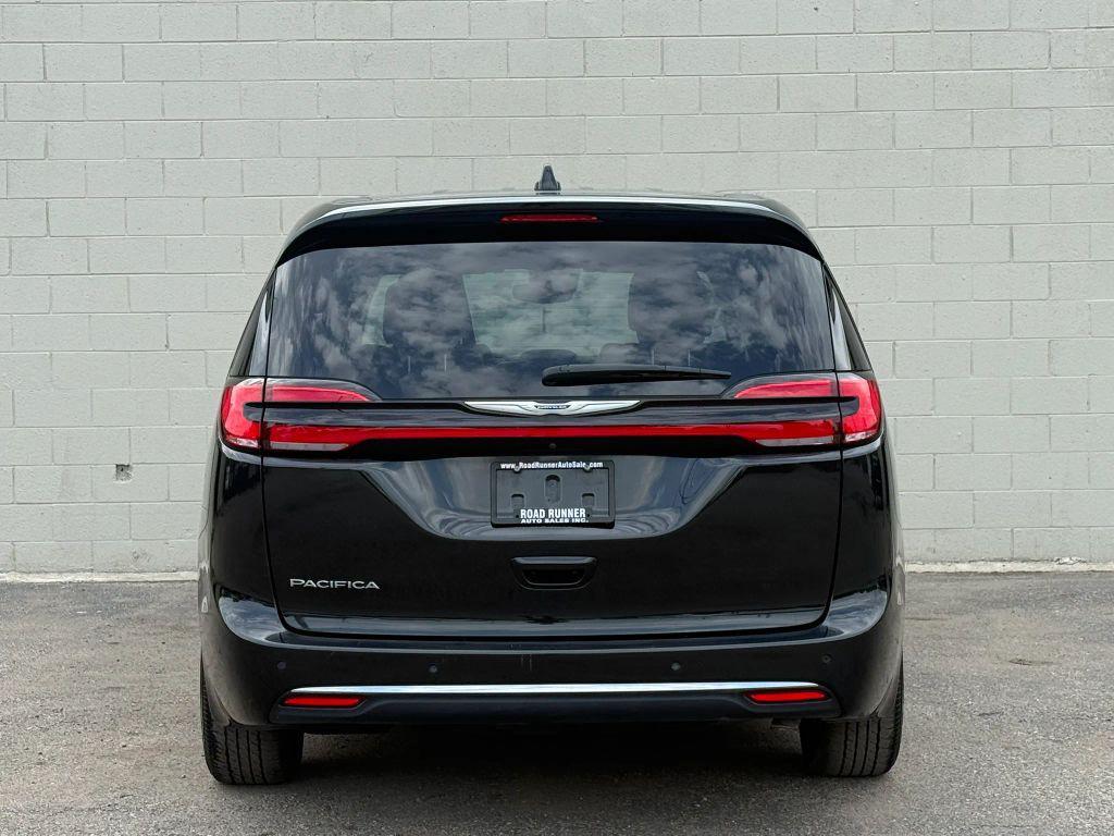 used 2024 Chrysler Pacifica car, priced at $22,515