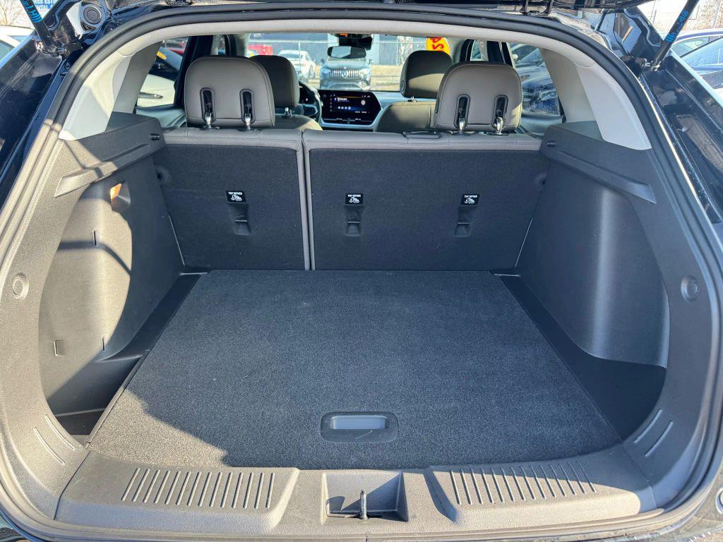 used 2024 Chevrolet Trax car, priced at $17,995