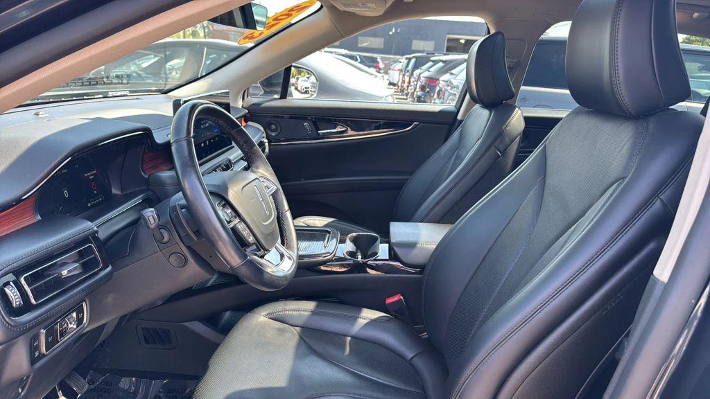 used 2023 Lincoln Nautilus car, priced at $34,500