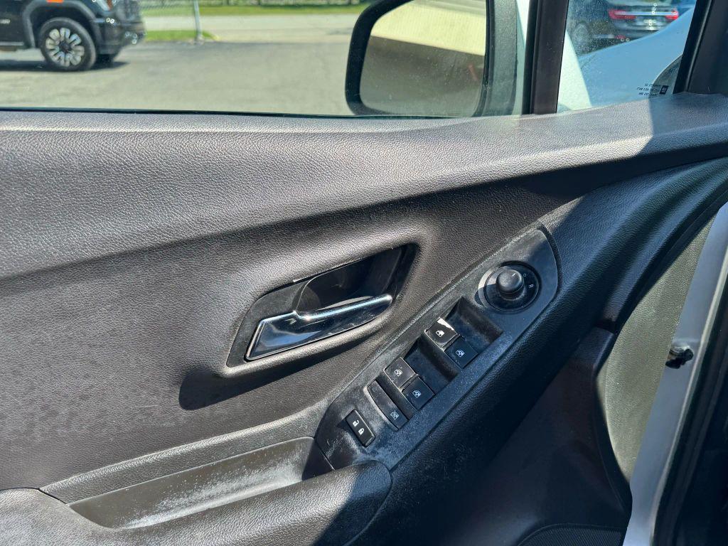 used 2018 Chevrolet Trax car, priced at $4,995