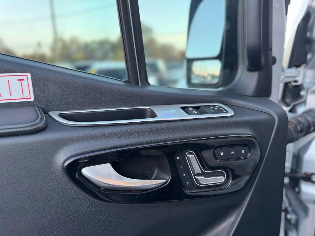 used 2022 Mercedes-Benz Sprinter 2500 car, priced at $111,500