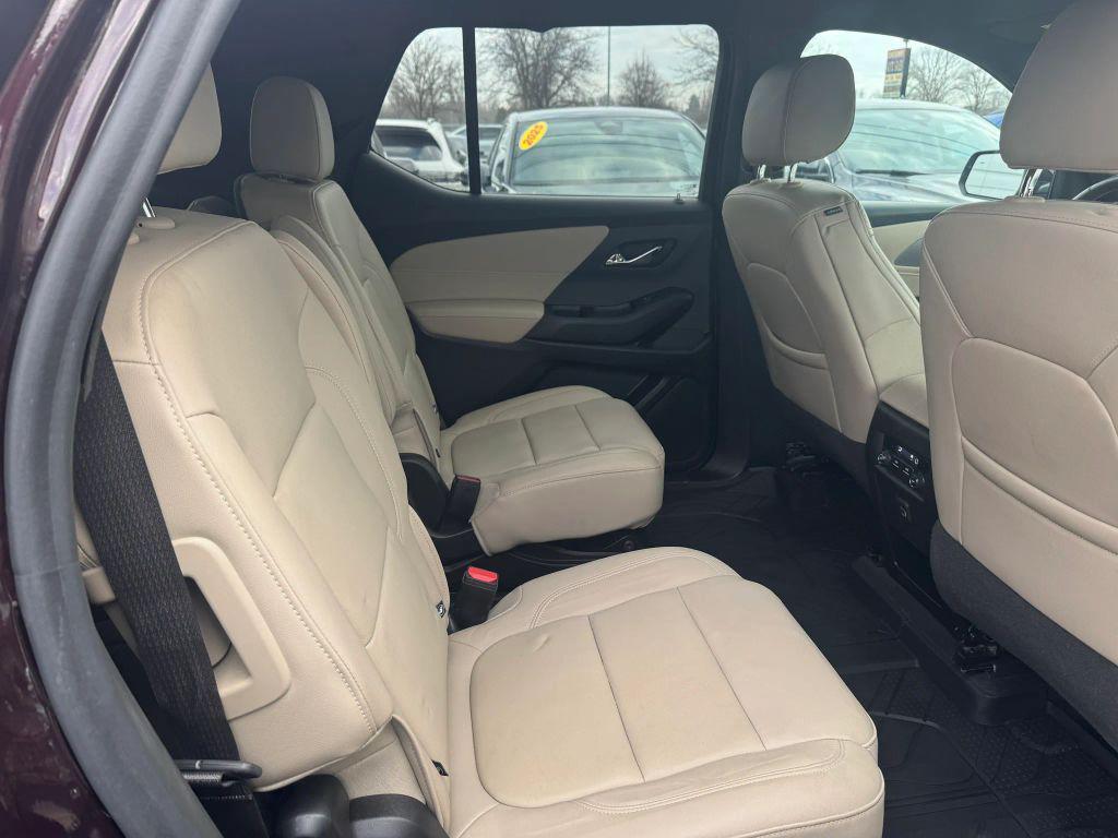 used 2023 Chevrolet Traverse car, priced at $23,995