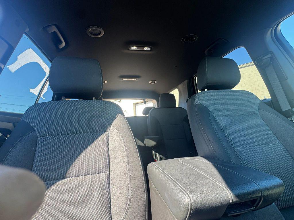 used 2023 Chevrolet Traverse car, priced at $23,995