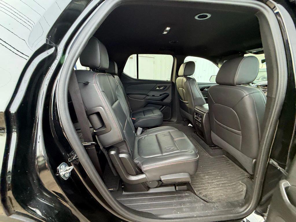 used 2023 Chevrolet Traverse car, priced at $30,500