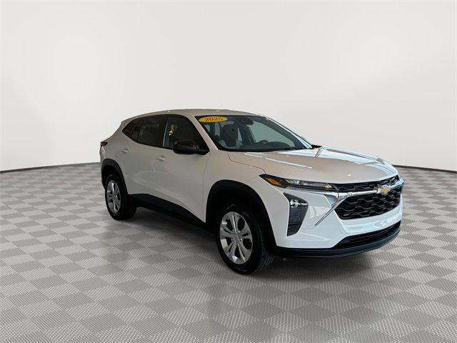 used 2025 Chevrolet Trax car, priced at $21,788