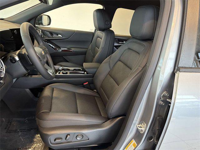 new 2026 Chevrolet Equinox car, priced at $33,338