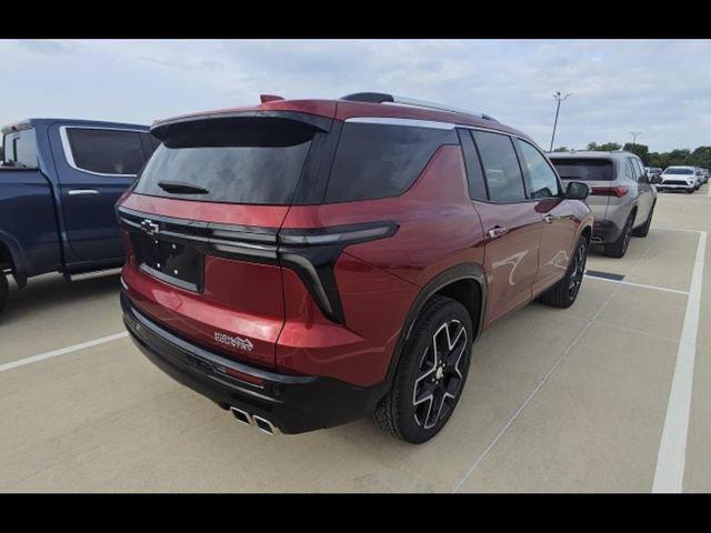 used 2025 Chevrolet Traverse car, priced at $50,386