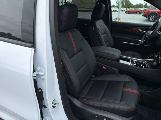 new 2026 Chevrolet Traverse car, priced at $56,883