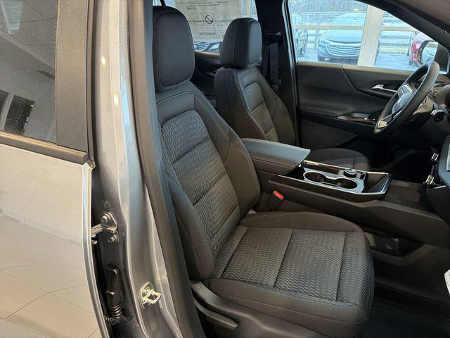 new 2026 Chevrolet Equinox car, priced at $31,229