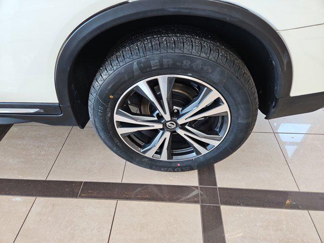 used 2017 Nissan Rogue car