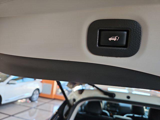 used 2017 Nissan Rogue car