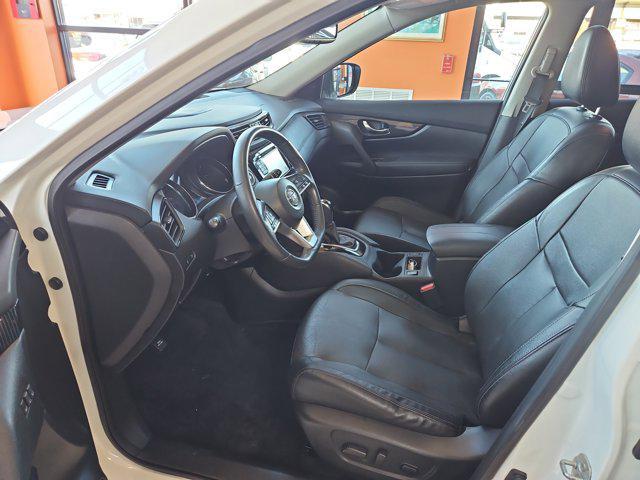 used 2017 Nissan Rogue car