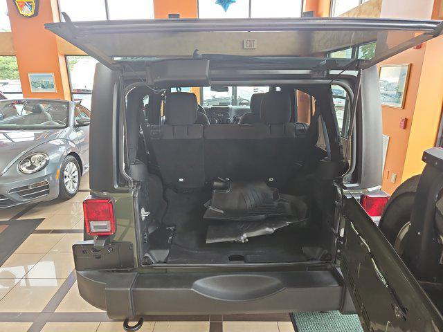 used 2015 Jeep Wrangler Unlimited car, priced at $27,495