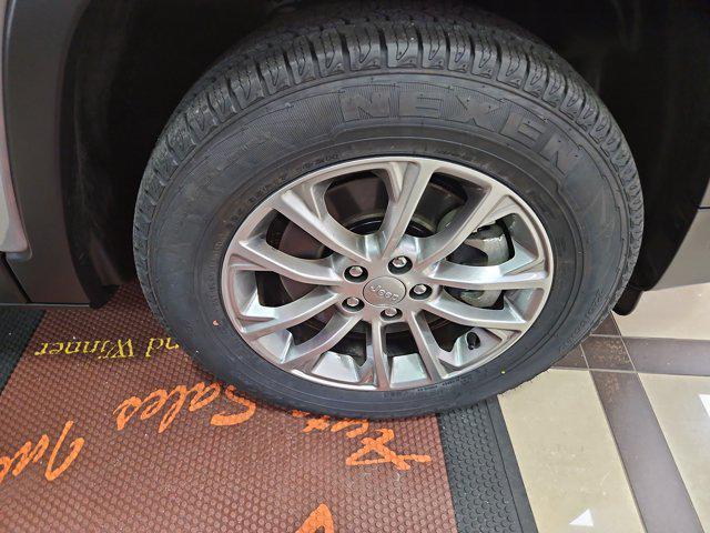 used 2021 Jeep Cherokee car, priced at $29,795