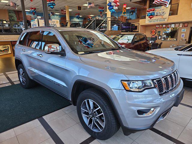 used 2021 Jeep Grand Cherokee car, priced at $31,895