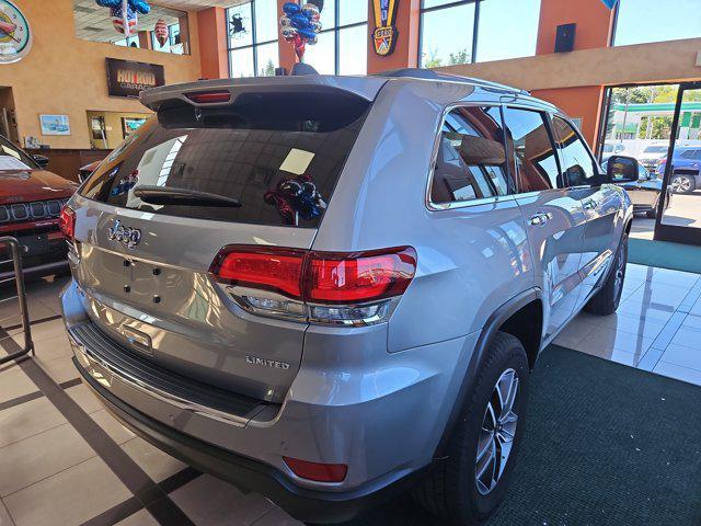 used 2021 Jeep Grand Cherokee car, priced at $31,895