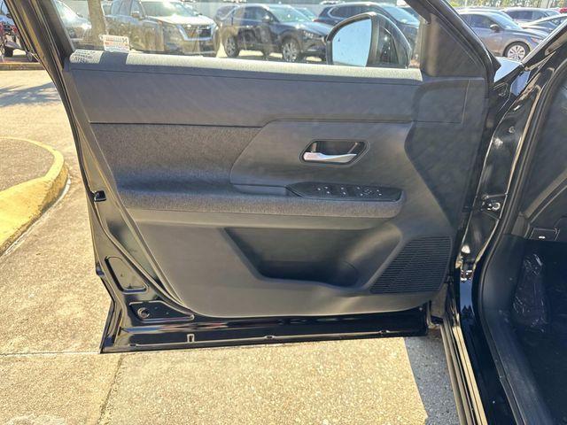 new 2026 Nissan Kicks car, priced at $24,900