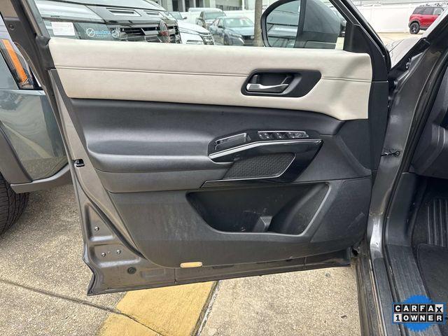 used 2022 Nissan Pathfinder car, priced at $23,200