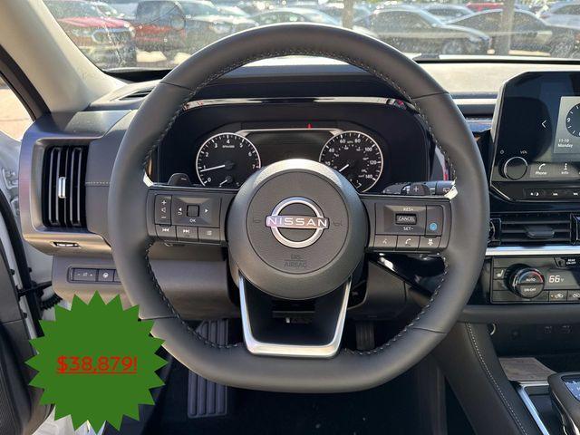 new 2025 Nissan Pathfinder car, priced at $38,879