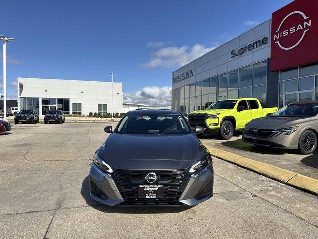 used 2023 Nissan Altima car, priced at $19,500