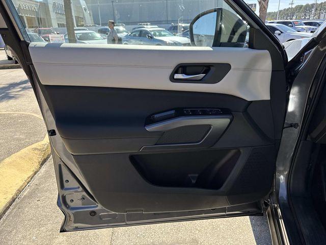 new 2026 Nissan Pathfinder car, priced at $41,700