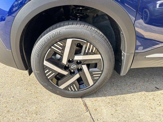 new 2026 Nissan Kicks car, priced at $25,400