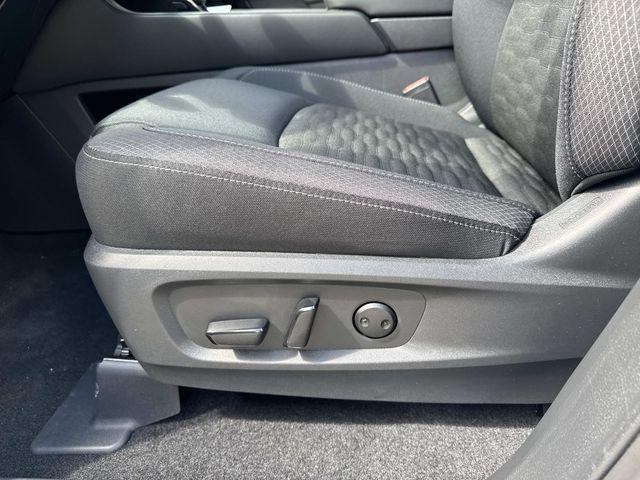 new 2025 Nissan Pathfinder car, priced at $35,900