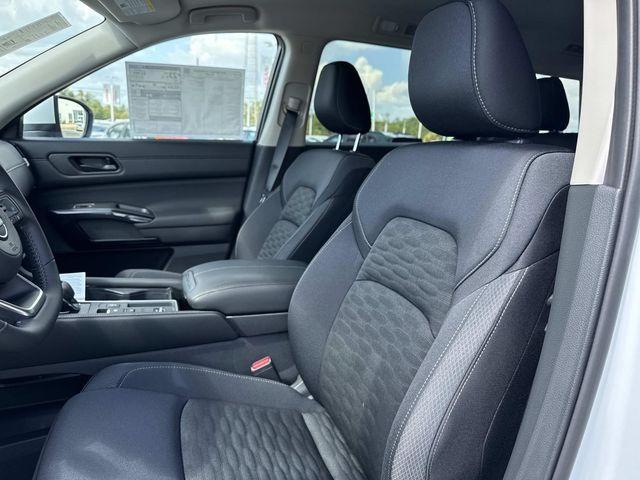 new 2025 Nissan Pathfinder car, priced at $35,900