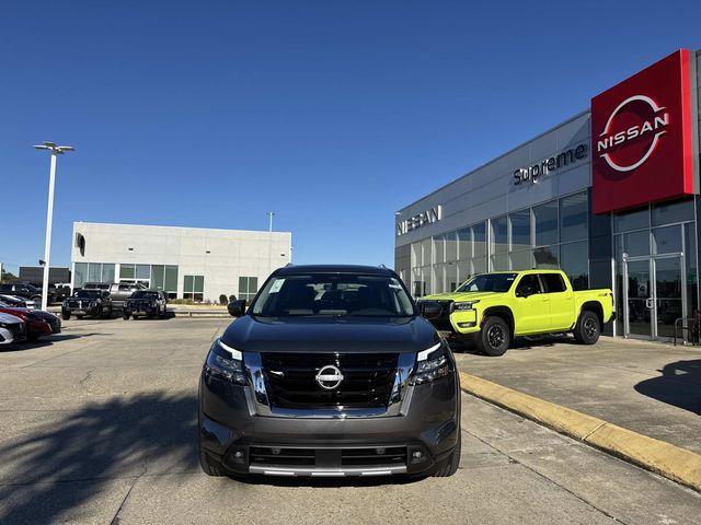 new 2025 Nissan Pathfinder car, priced at $42,900