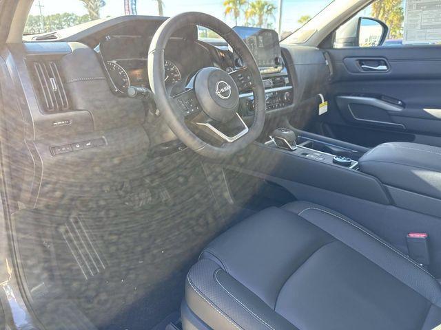 new 2025 Nissan Pathfinder car, priced at $42,900
