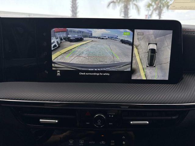 new 2025 Nissan Kicks car, priced at $25,048