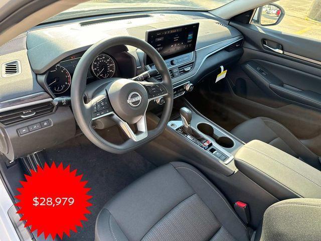 new 2025 Nissan Altima car, priced at $28,979
